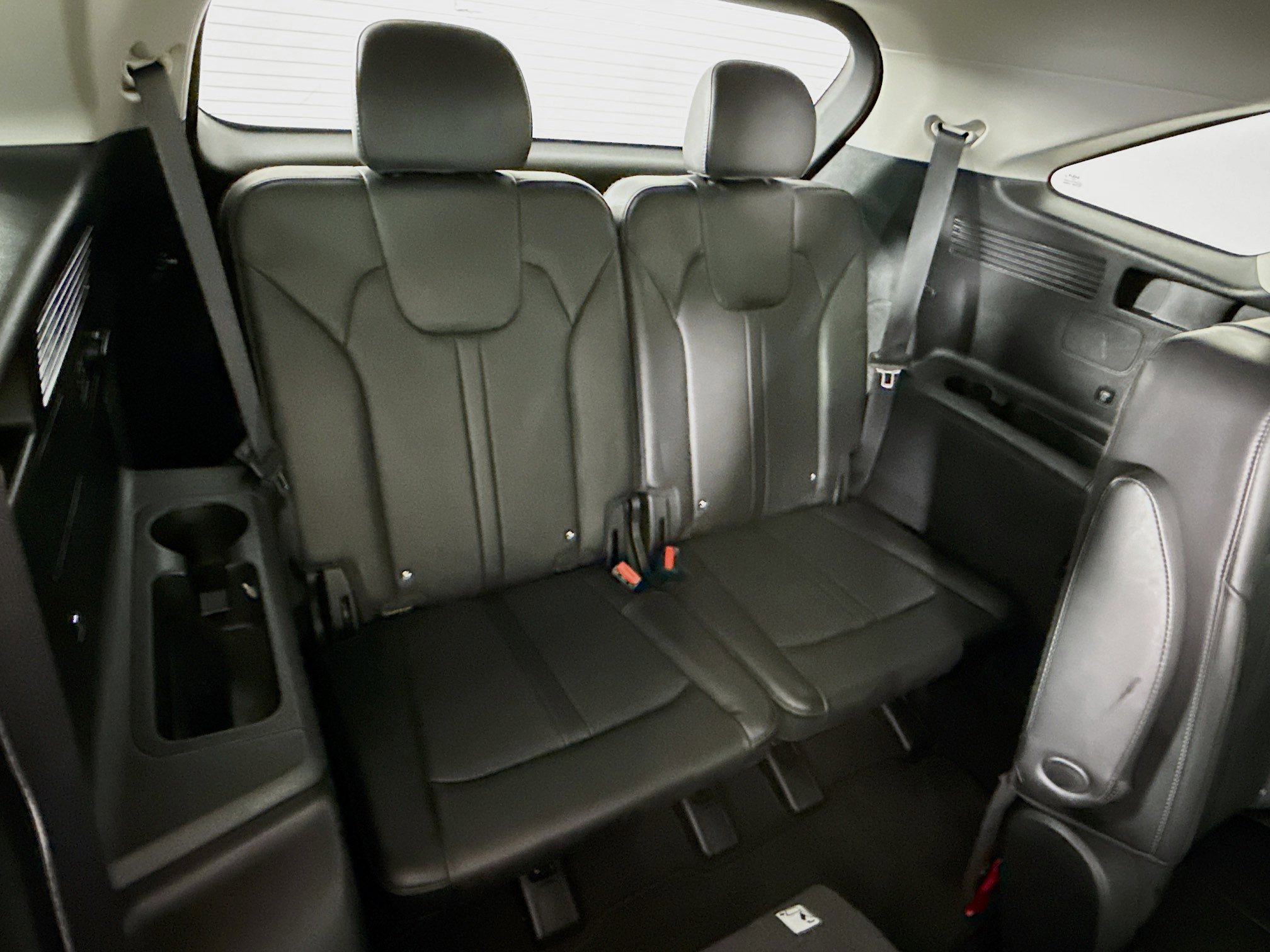 Used 2024 Kia Sorento EX w/ Panoramic Sunroof Package image 35