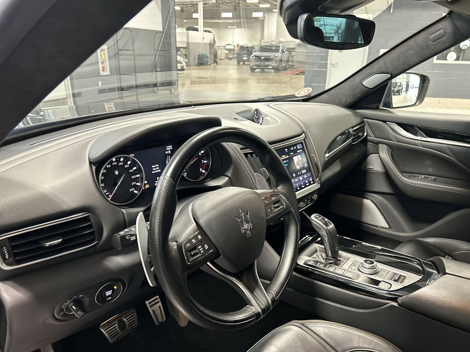 Used 2023 Maserati Levante Modena S AWD/4WD image 28