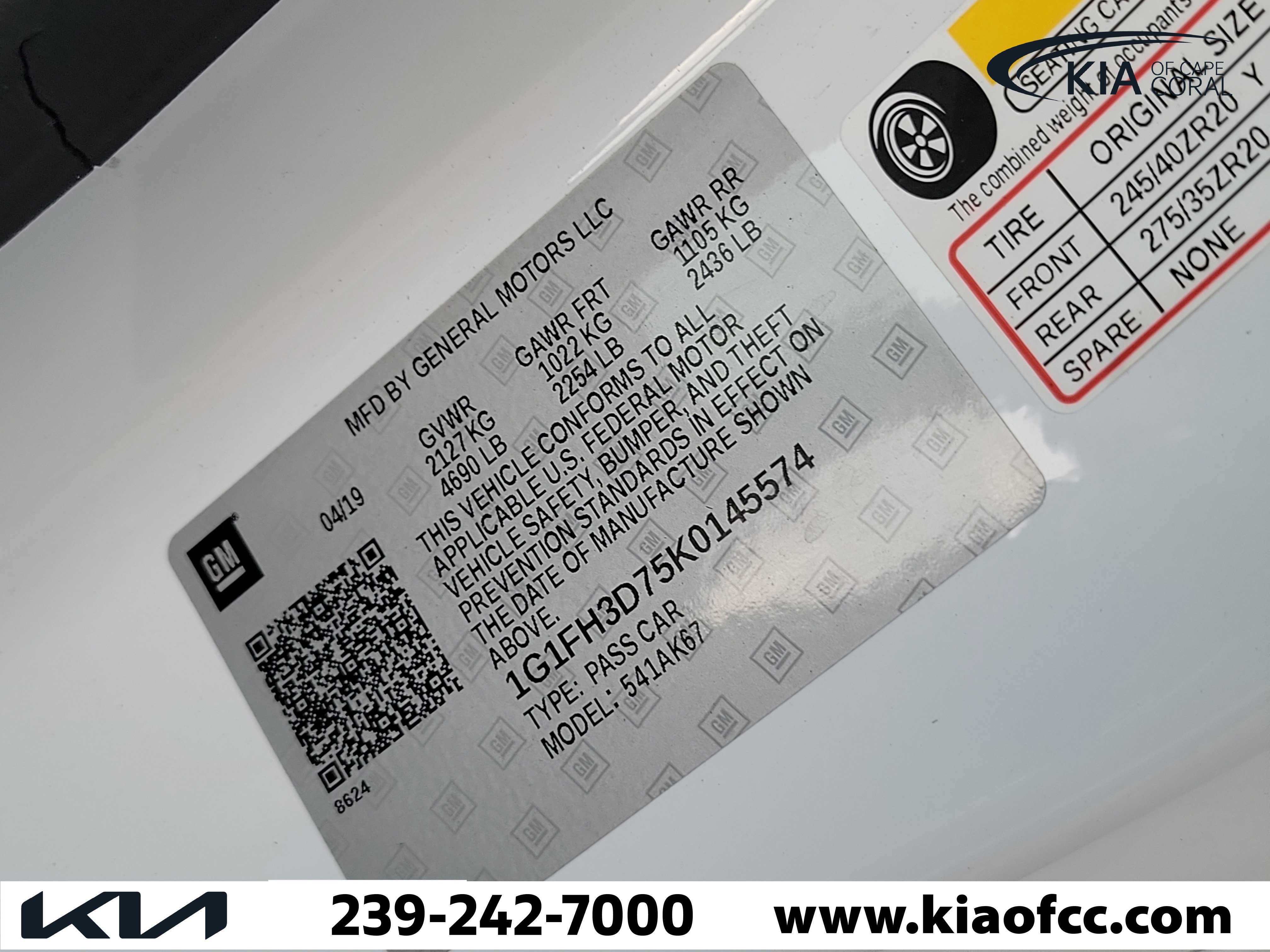 Used 2019 Chevrolet Camaro SS image 28