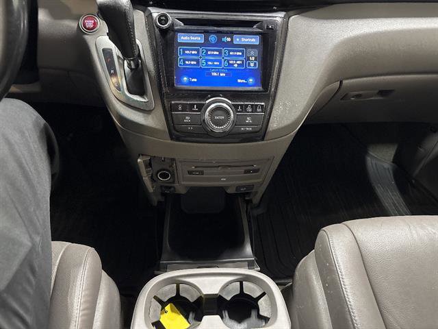 Used 2016 Honda Odyssey Touring Elite image 12