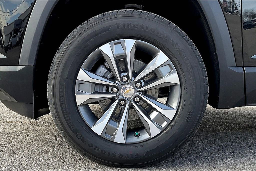 New 2026 Chevrolet Equinox LT w/ Safety and Technology Package image 12