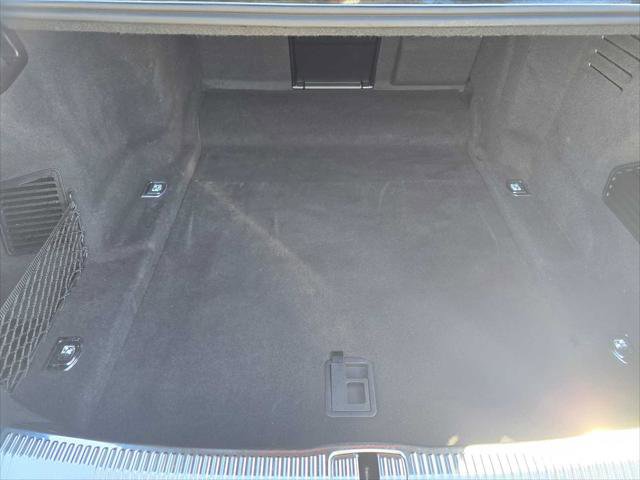 Used 2022 Audi S8 image 17