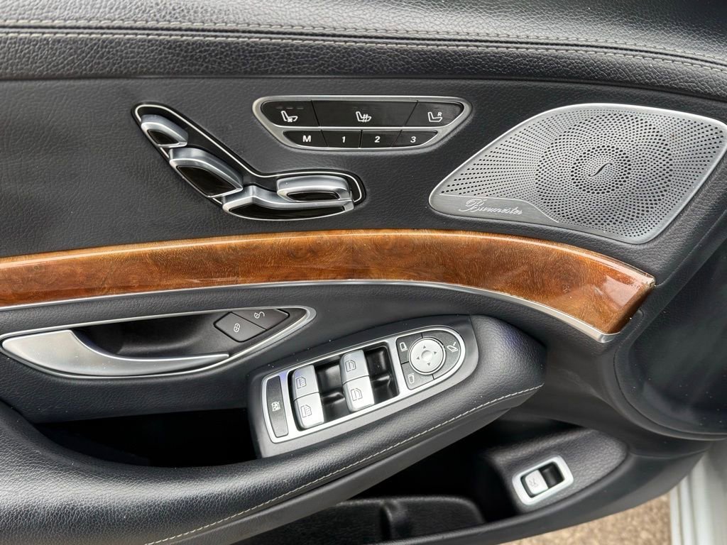 Used 2015 Mercedes-Benz S 550 Sedan image 12
