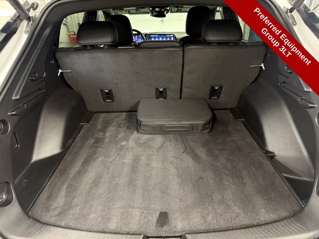 Used 2024 Chevrolet Equinox EV LT image 38