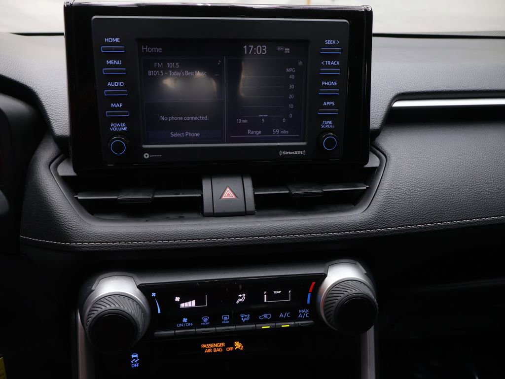 Used 2022 Toyota RAV4 LE image 23