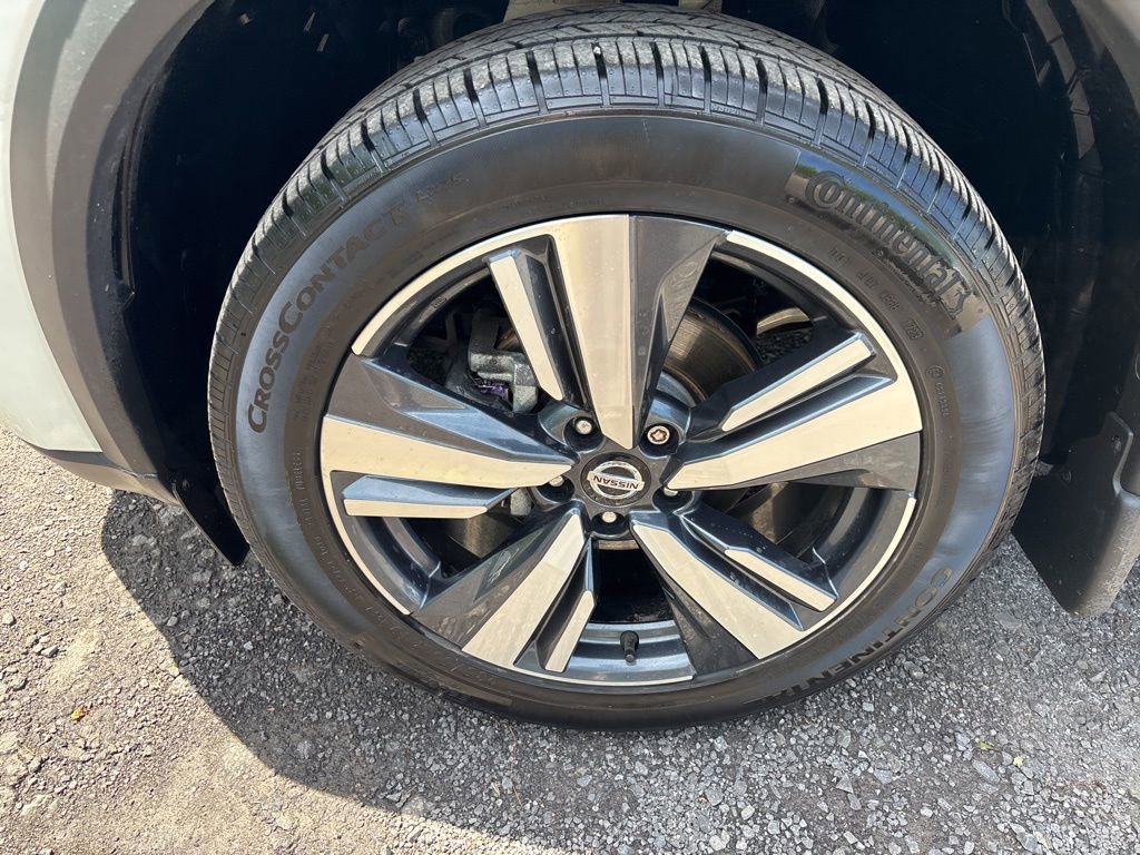 Used 2021 Nissan Rogue SL w/ Premium Package AWD/4WD image 10