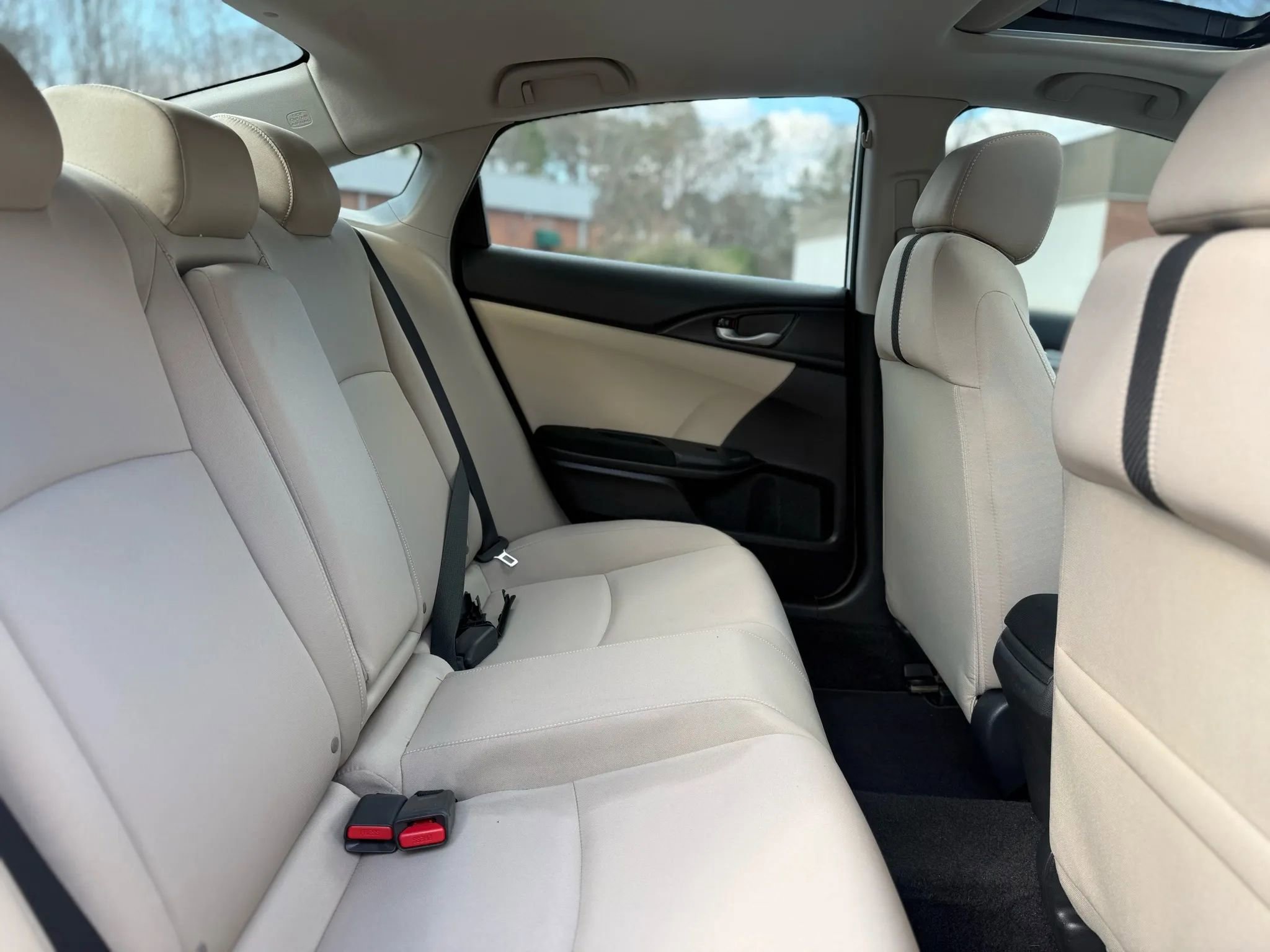 Used 2017 Honda Civic EX-T image 22