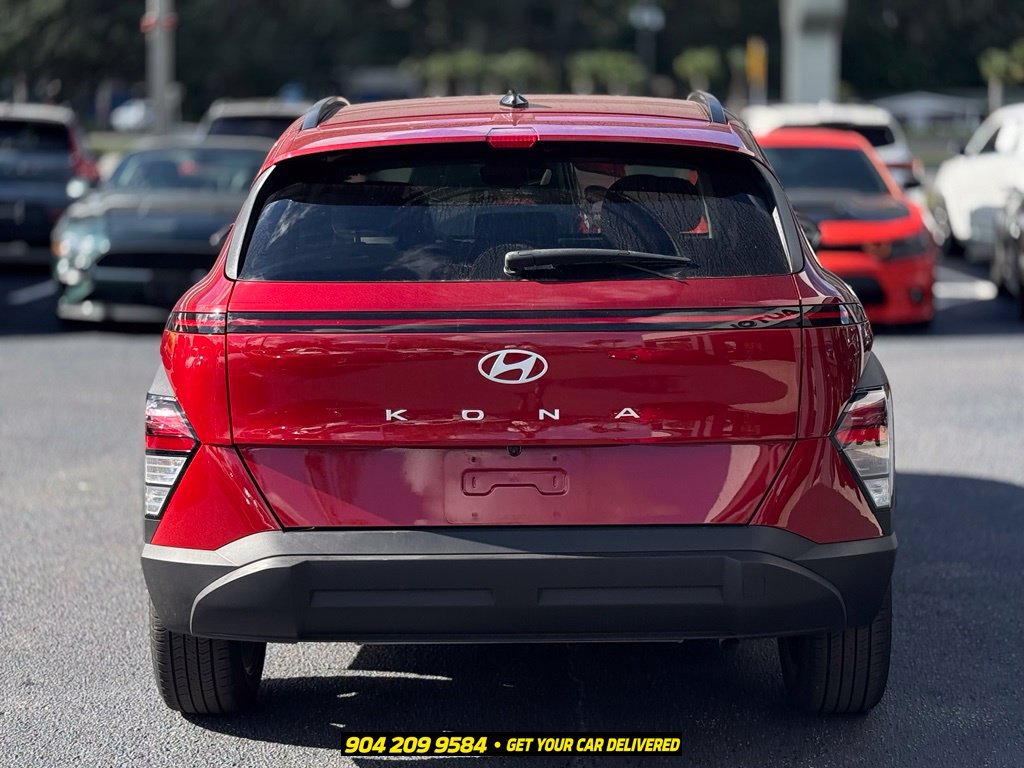 Used 2024 Hyundai Kona SEL FWD image 5