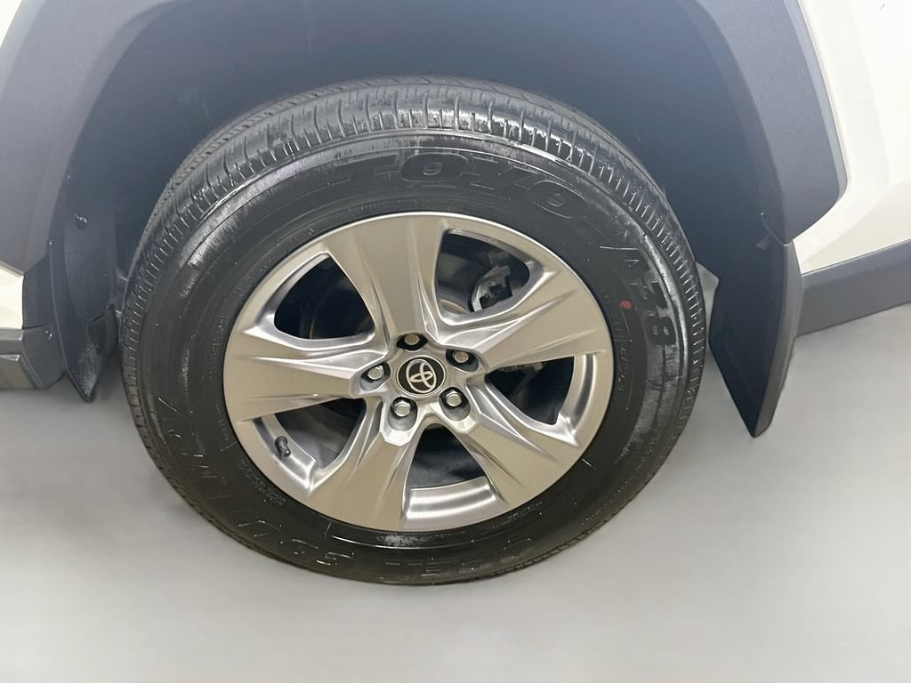 Certified 2024 Toyota RAV4 XLE w/ Convenience Package FWD image 9