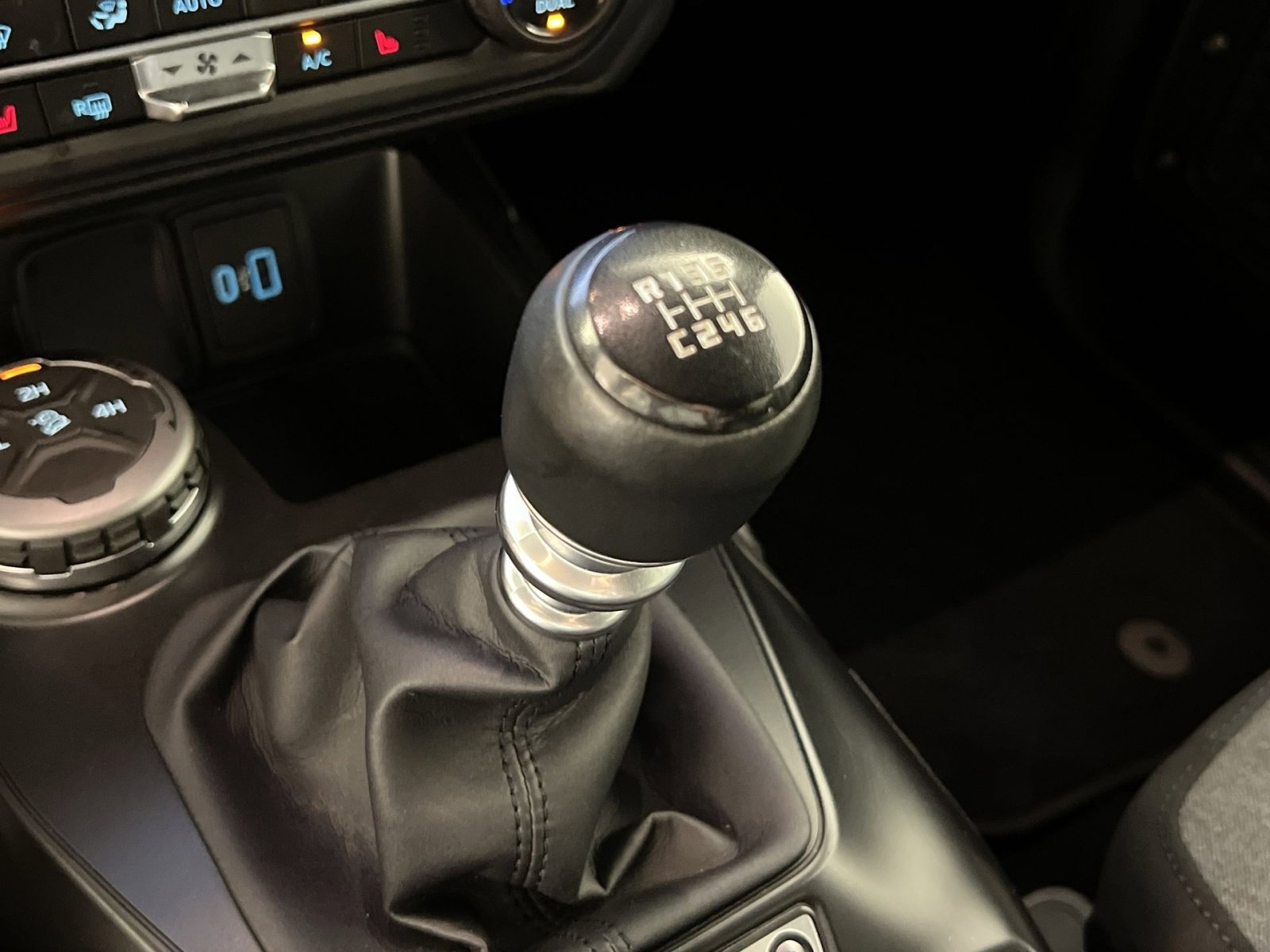 Used 2025 Ford Bronco Big Bend image 23