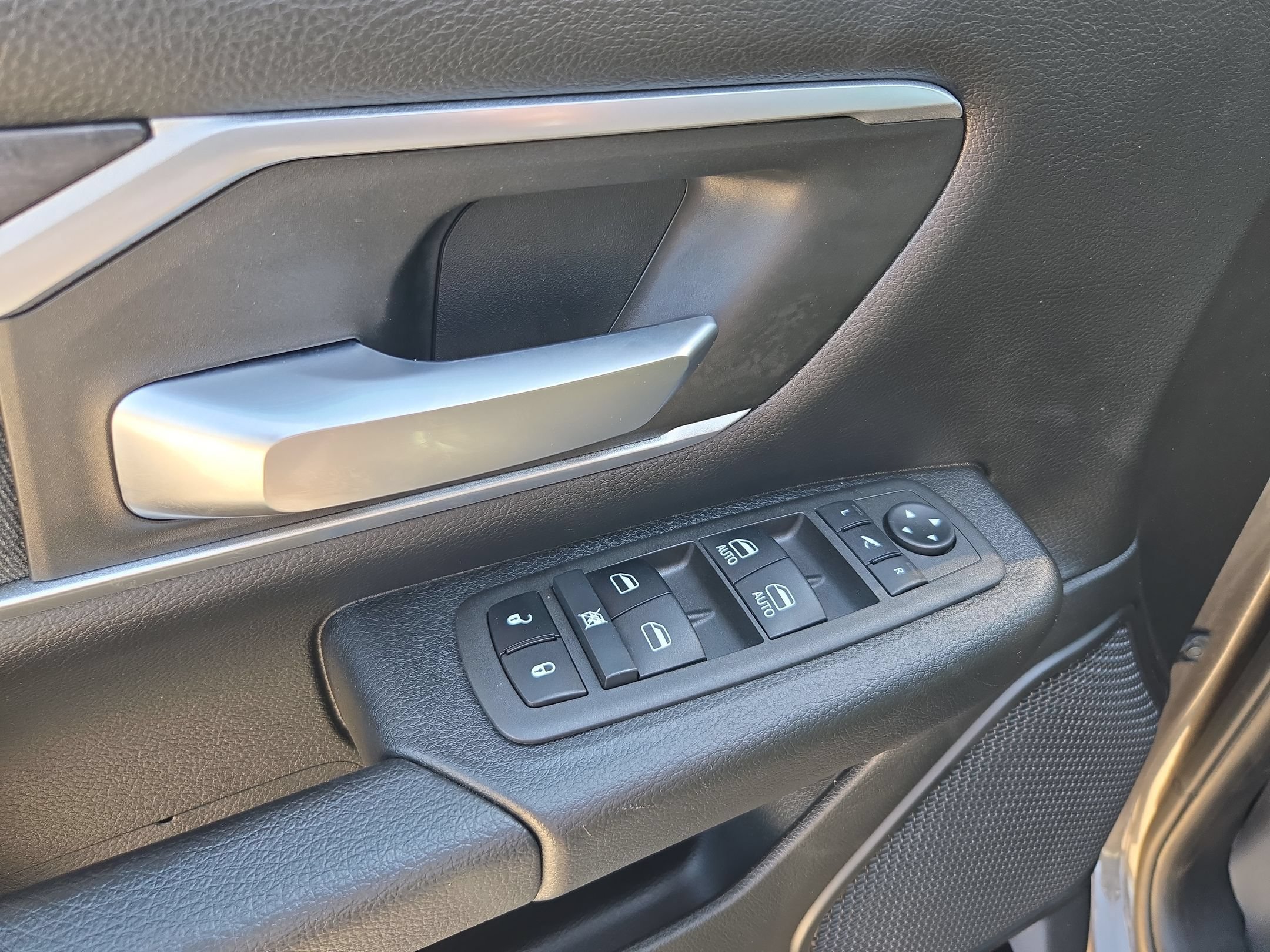 Used 2022 RAM 1500 Big Horn RWD image 12