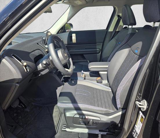 Certified 2025 MINI Cooper Countryman S image 16