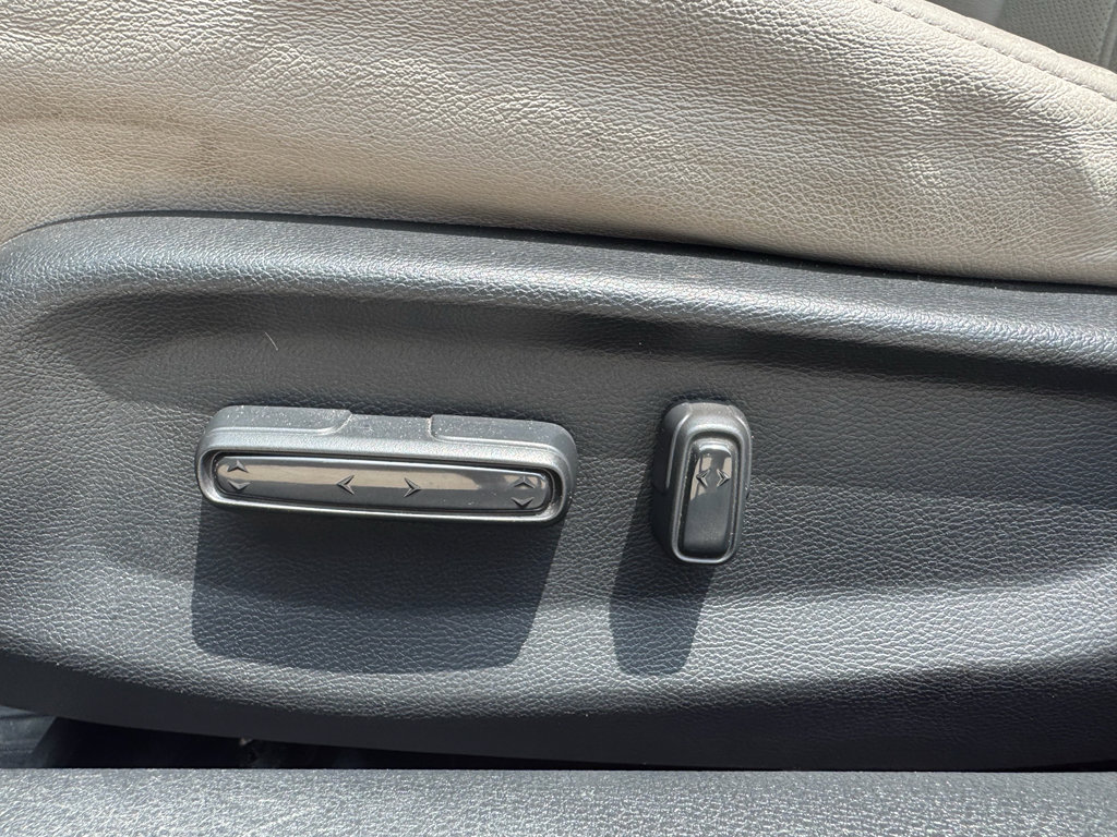 Certified 2022 Honda Insight Touring image 22