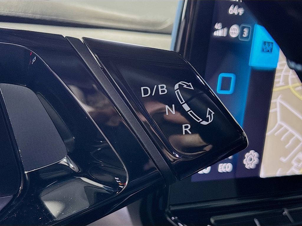 Used 2024 Volkswagen ID.4 2WD image 19