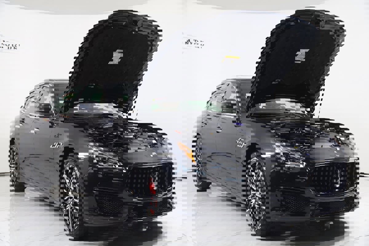 Used 2023 Maserati Quattroporte Modena Q4 image 26