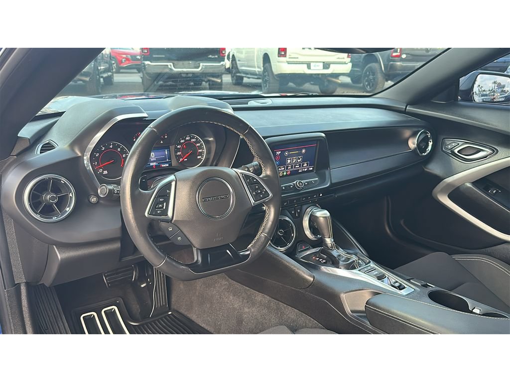 Used 2021 Chevrolet Camaro LT RWD image 16