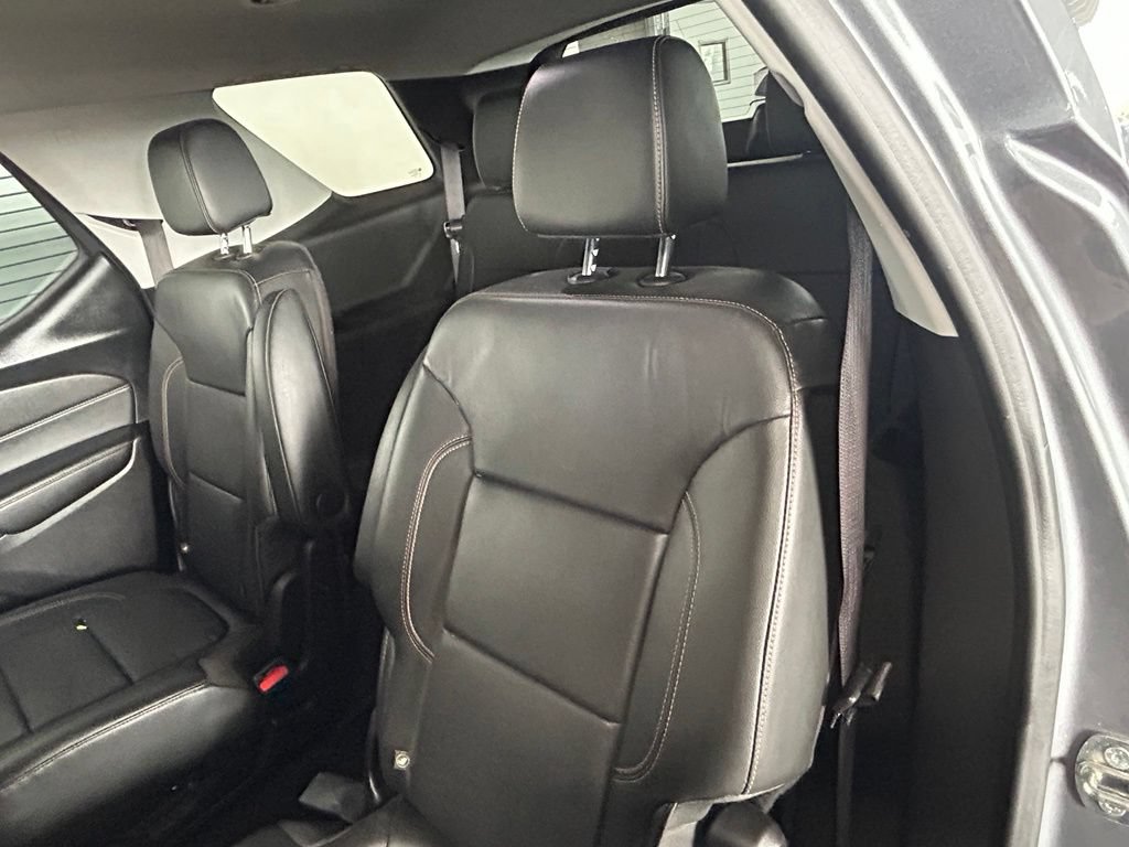 Used 2019 Chevrolet Traverse LT FWD image 47