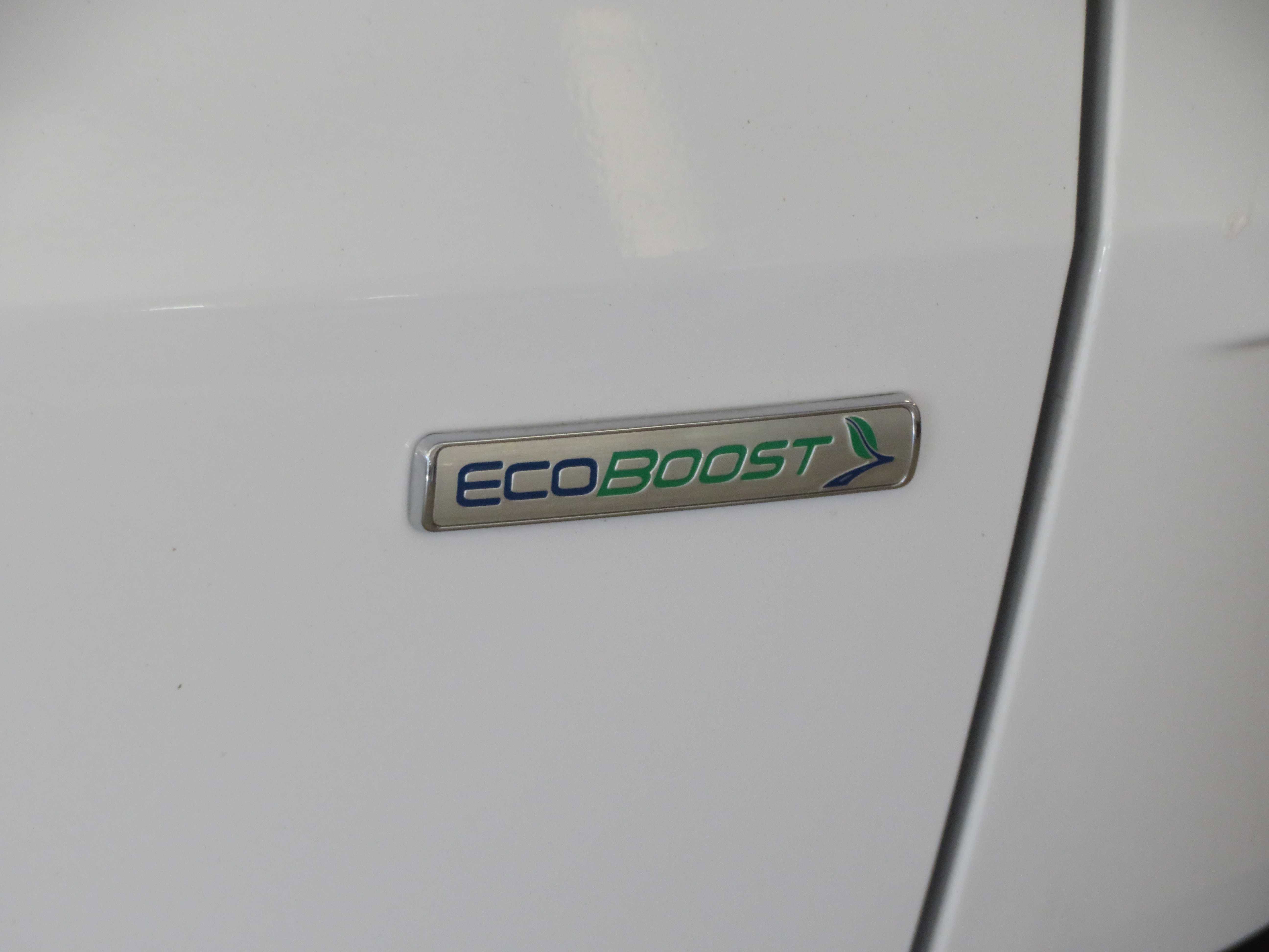 Used 2020 Ford Escape SEL image 59