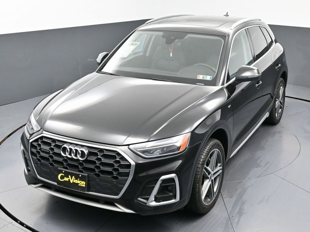 Used 2023 Audi Q5 e Premium w/ Convenience Package image 39