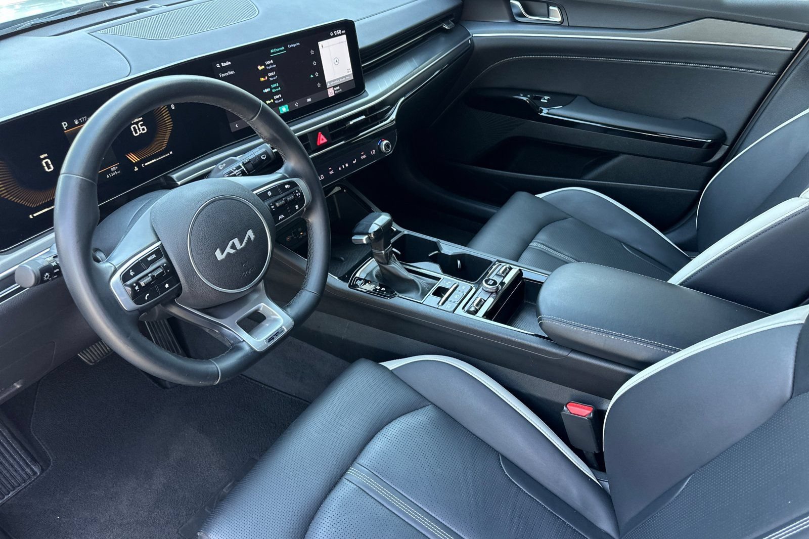 Used 2025 Kia K5 GT-Line FWD image 11