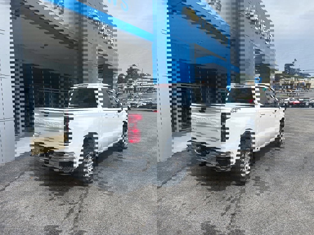 New 2026 Chevrolet Silverado 1500 LT w/ Leather Package image 3