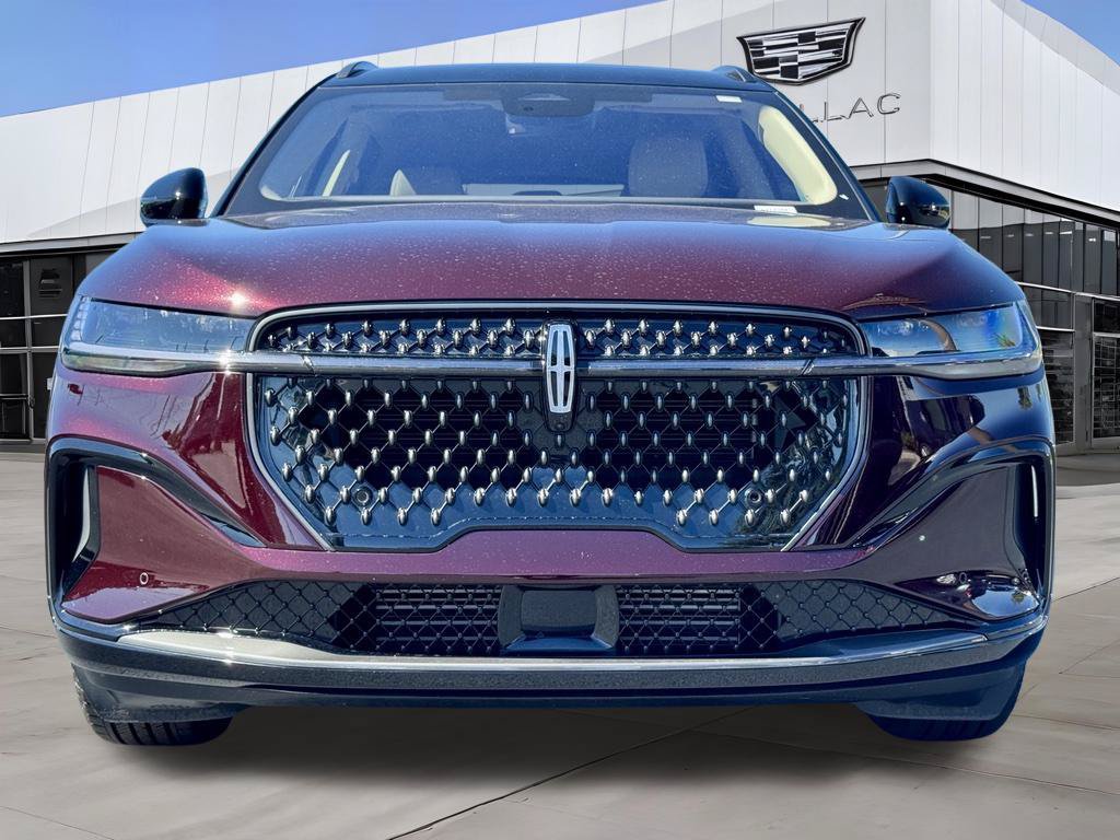 Used 2025 Lincoln Nautilus Reserve w/ Jet Appearance Package AWD/4WD image 4