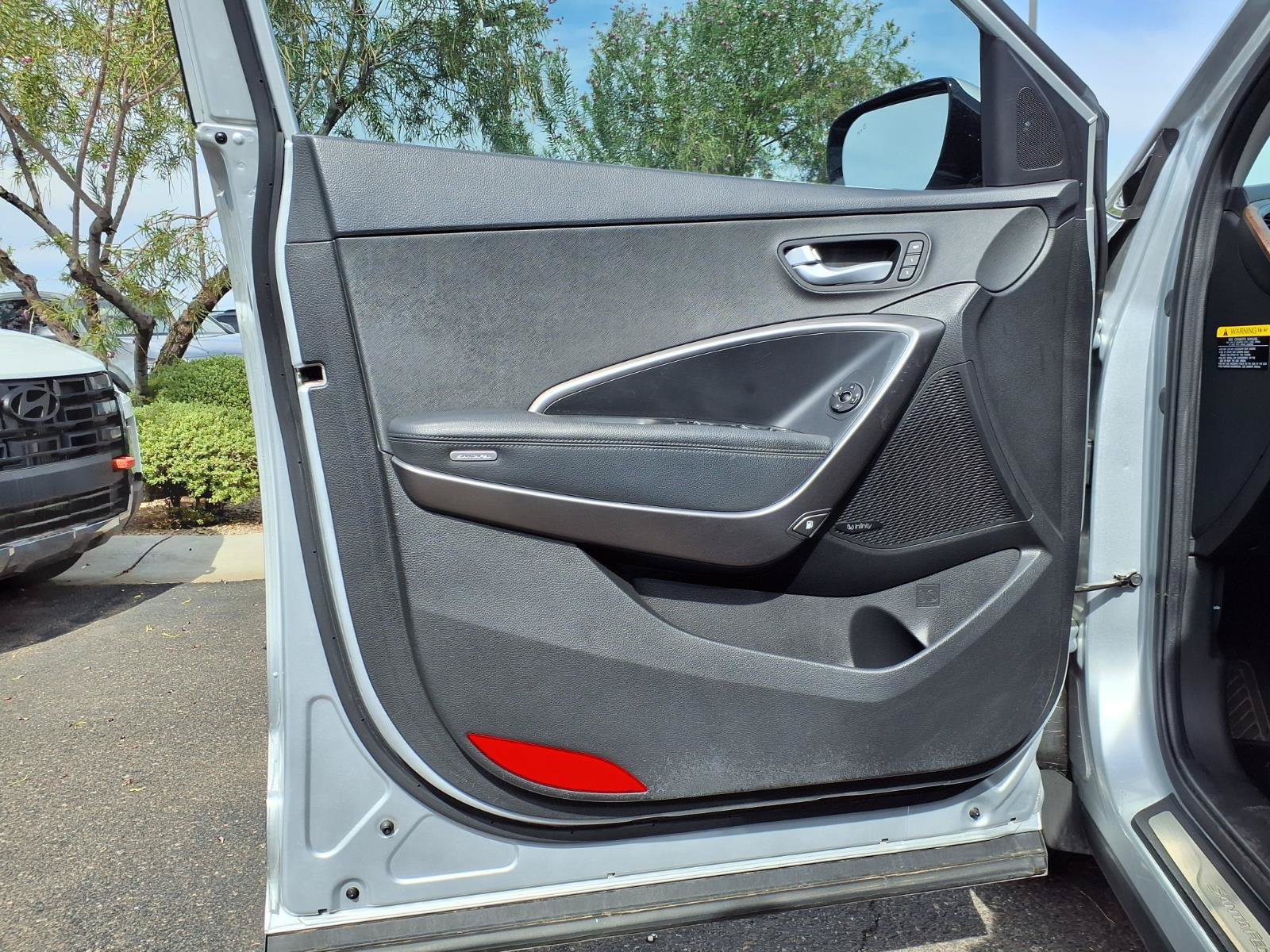 Used 2018 Hyundai Santa Fe Sport FWD image 20