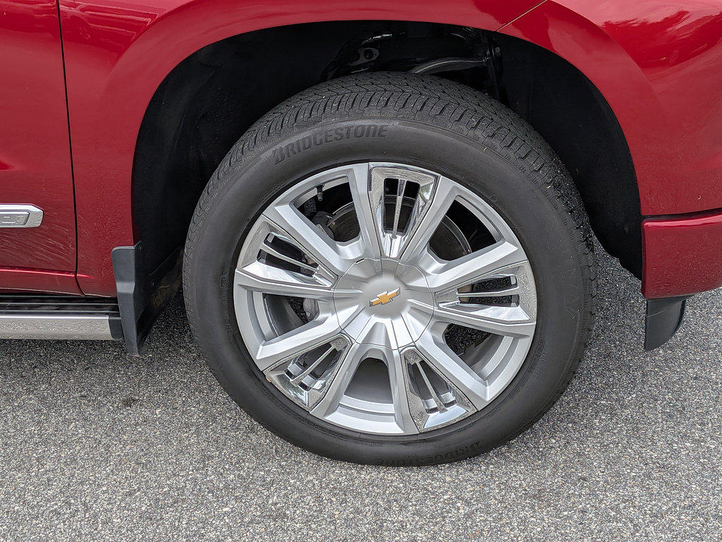 Certified 2025 Chevrolet Silverado 1500 High Country AWD/4WD image 10
