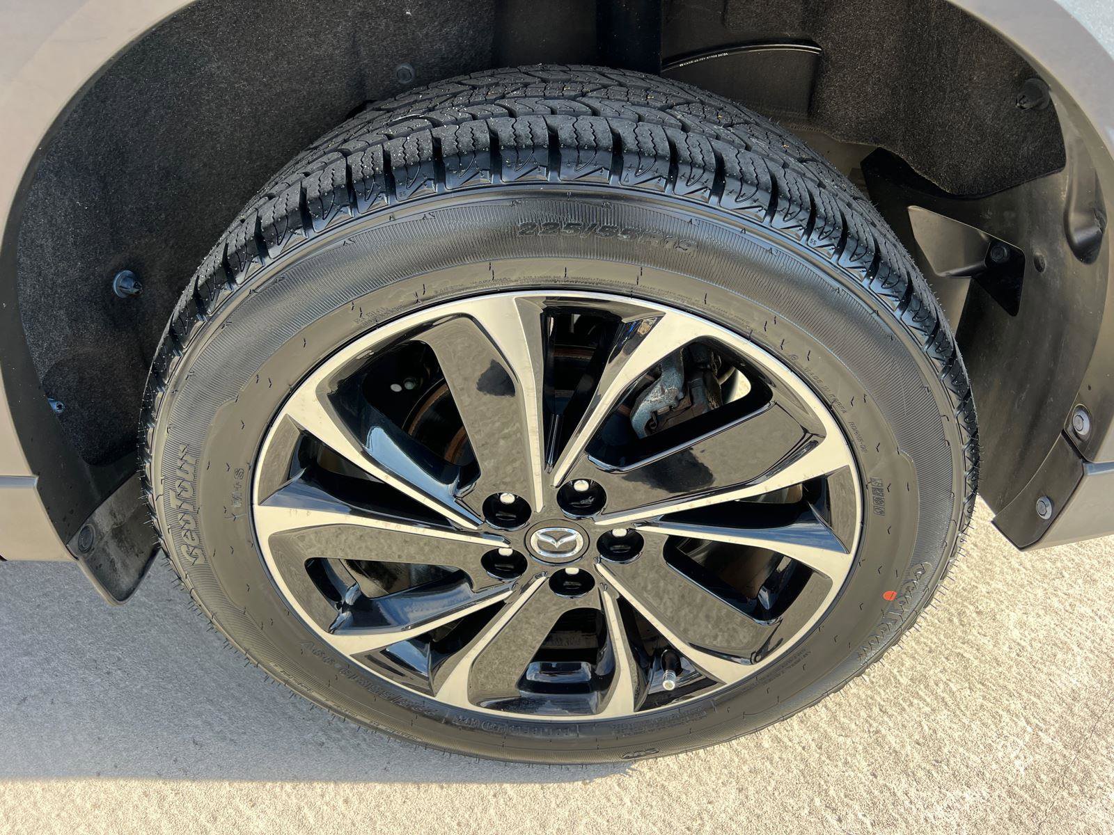 Used 2023 MAZDA CX-5 AWD 2.5 S w/ Premium Package image 19