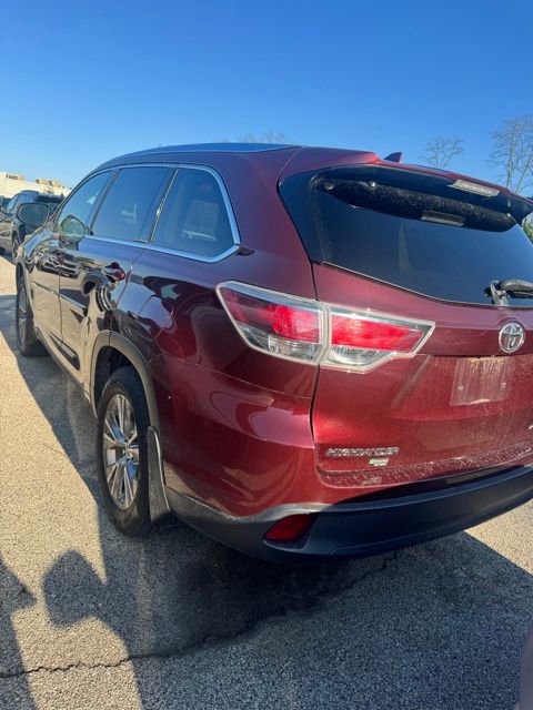 Used 2015 Toyota Highlander XLE image 4