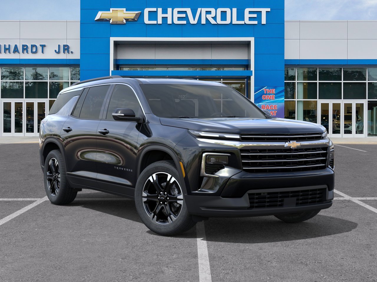 New 2027 Chevrolet Traverse LT w/ Driver Confidence Package FWD image 9