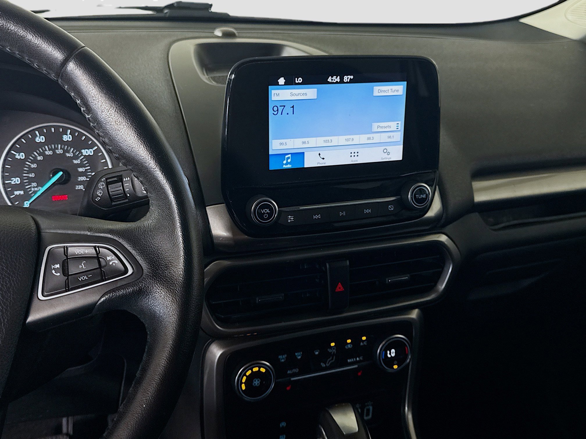 Used 2019 Ford EcoSport SE image 18