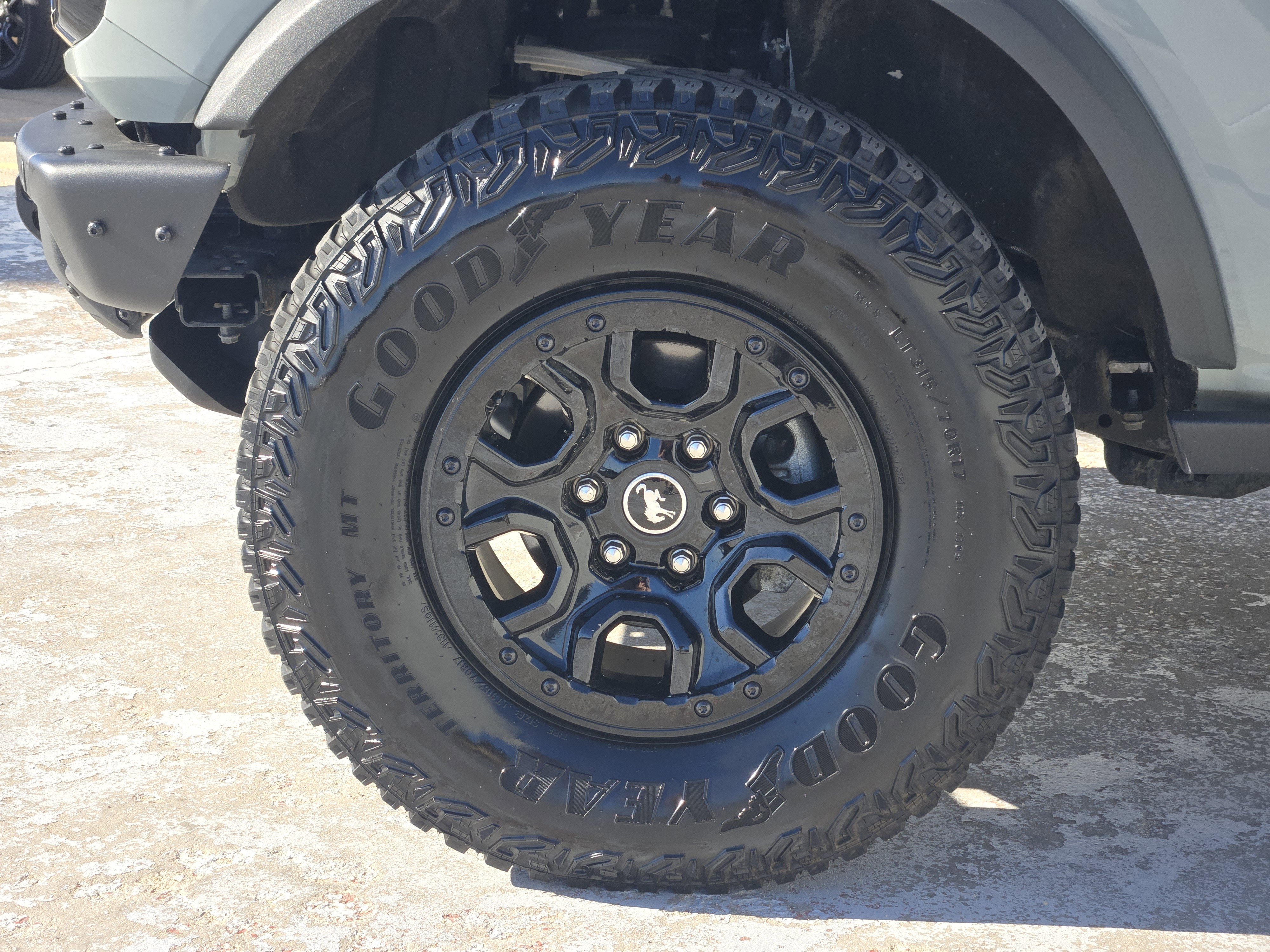 Used 2022 Ford Bronco Wildtrak image 15