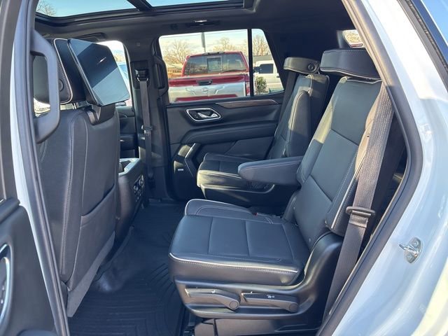 Used 2023 Chevrolet Tahoe Premier w/ Advanced Technology Package image 28