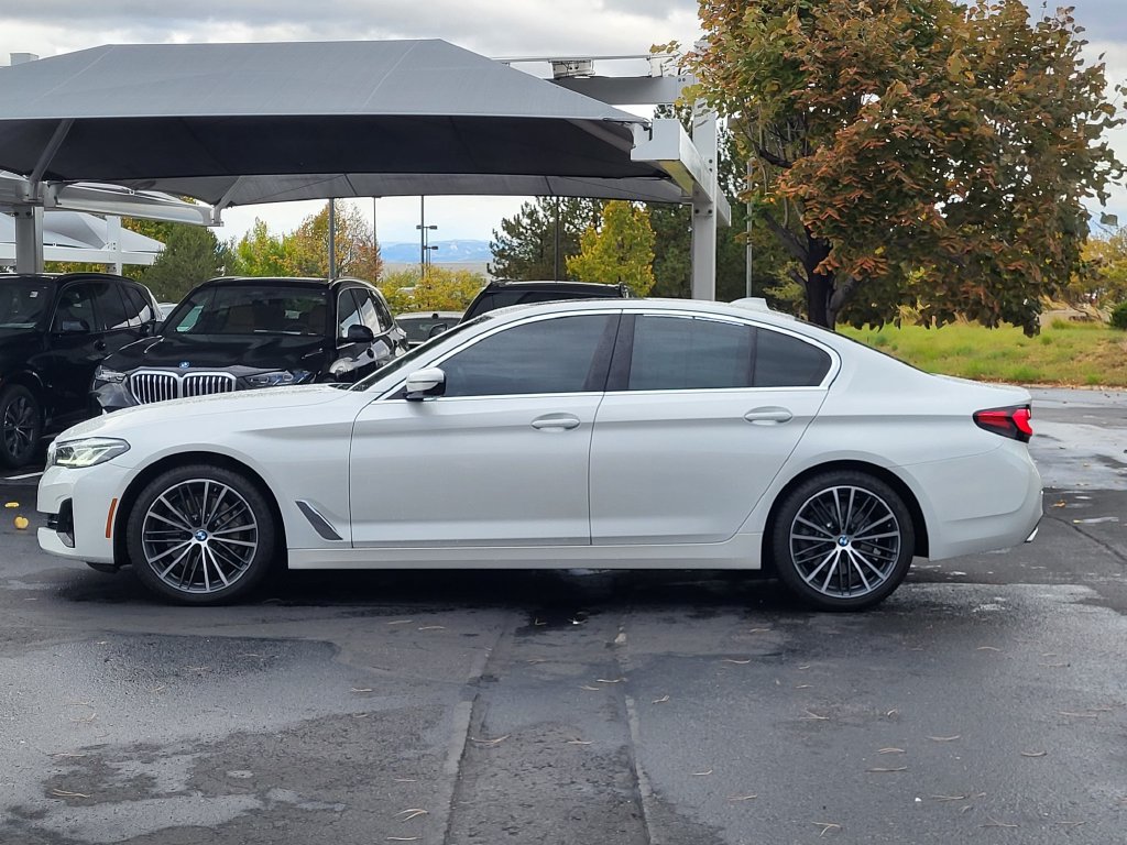 Used 2023 BMW 530i xDrive w/ Executive Package AWD/4WD image 7