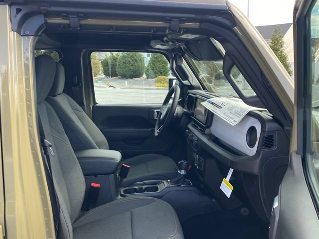 New 2026 Jeep Gladiator Sport AWD/4WD image 28