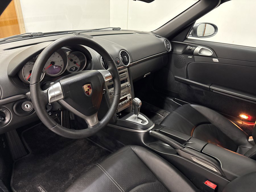 Used 2005 Porsche Boxster S image 10