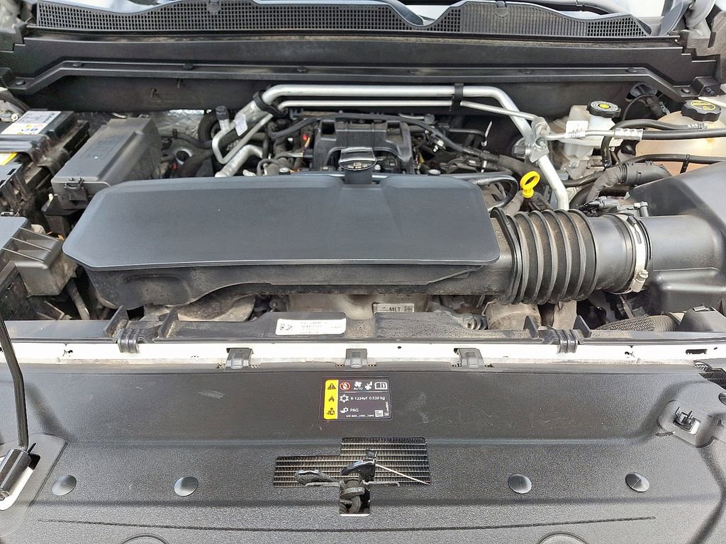 Used 2024 Chevrolet Colorado LT image 28