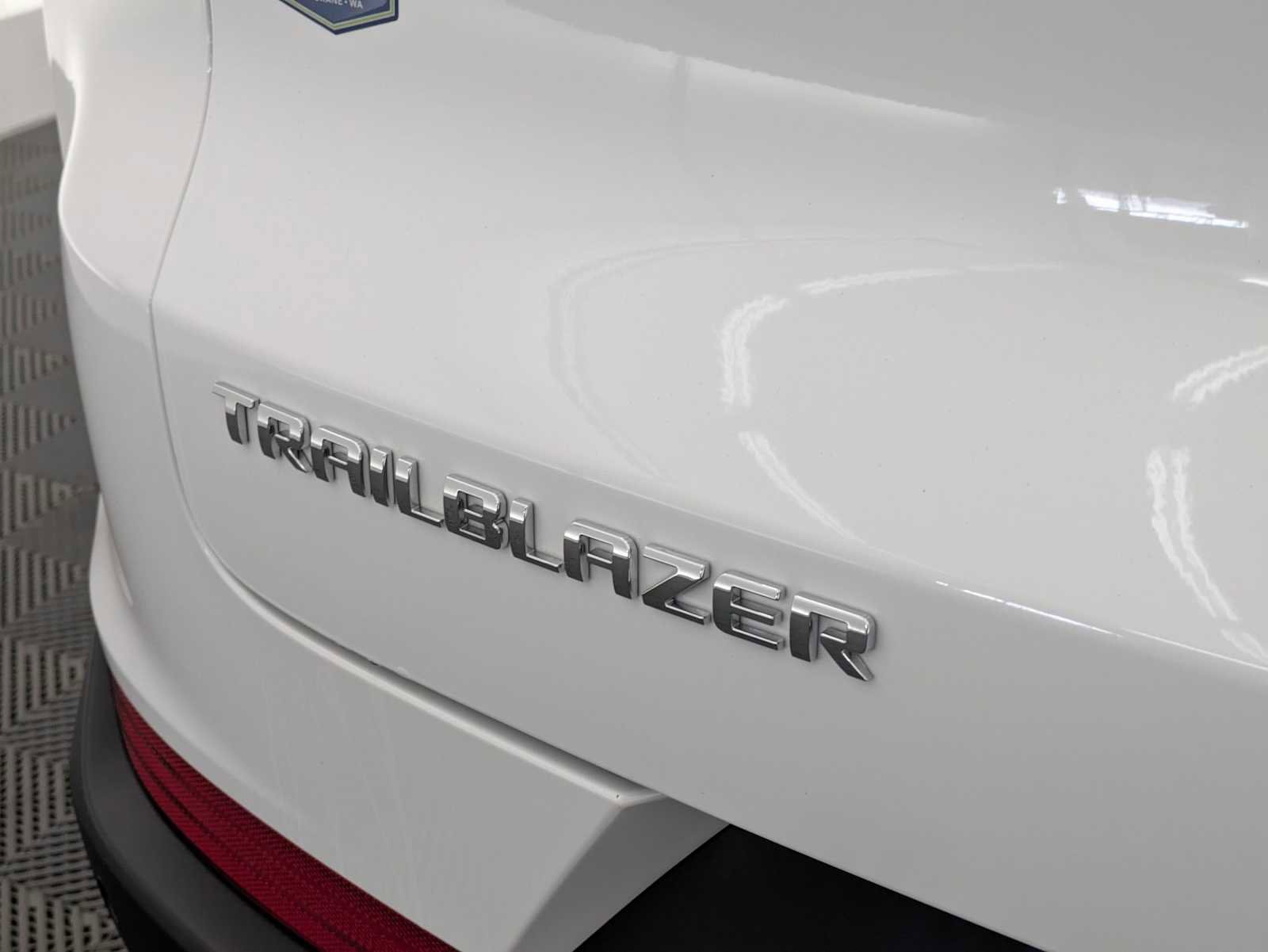 New 2025 Chevrolet TrailBlazer LT w/ LT Cold Weather Package image 10