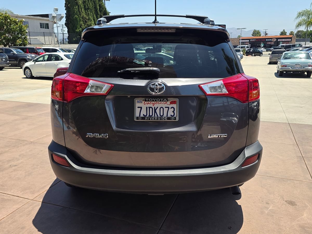 Used 2015 Toyota RAV4 Limited w/ Technology Package FWD image 10