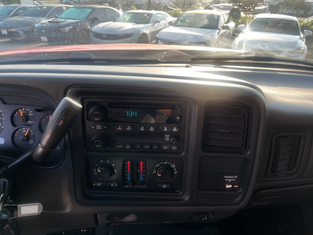 Used 2005 Chevrolet Silverado 2500 LS AWD/4WD image 22