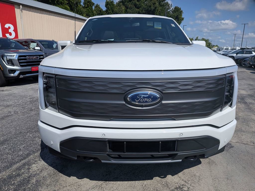 Used 2023 Ford F150 Lightning Lariat w/ Equipment Group 511A High AWD/4WD image 5