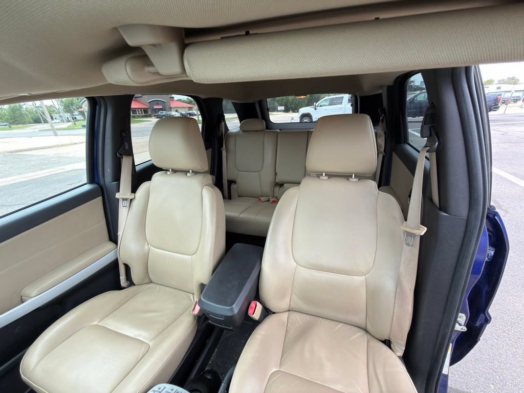 Used 2007 Pontiac Torrent 2WD w/ Preferred Package image 12