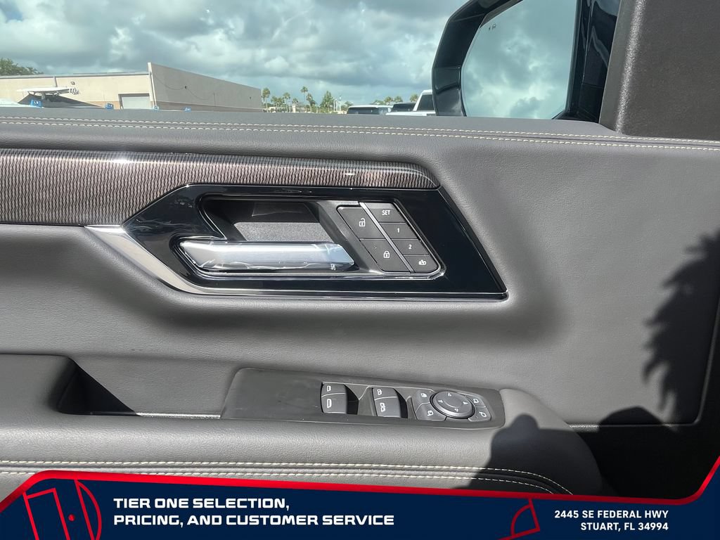 New 2026 GMC Yukon XL Elevation AWD/4WD image 23