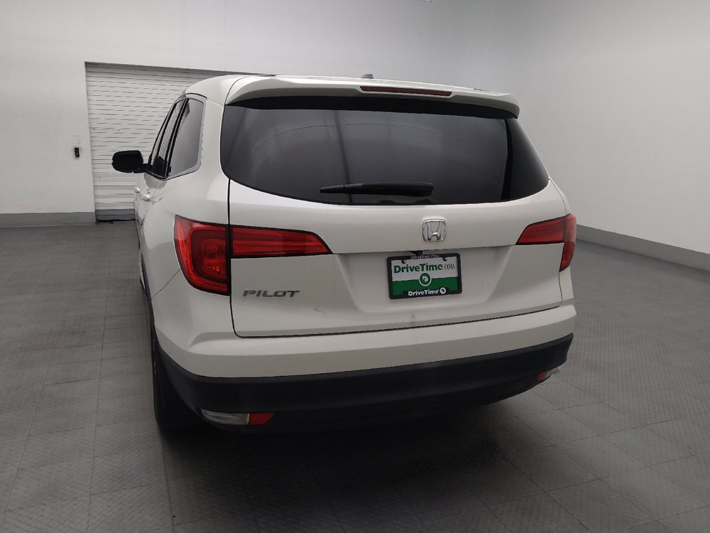 Used 2017 Honda Pilot EX image 6