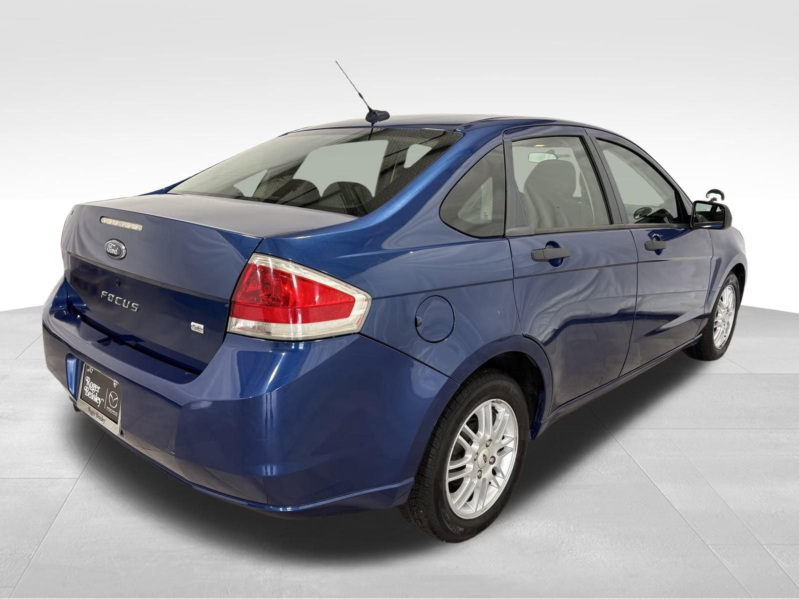 Used 2009 Ford Focus SE image 6