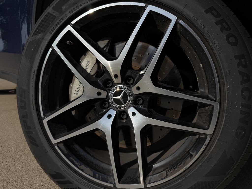 Used 2018 Mercedes-Benz GLC 300 4MATIC image 9