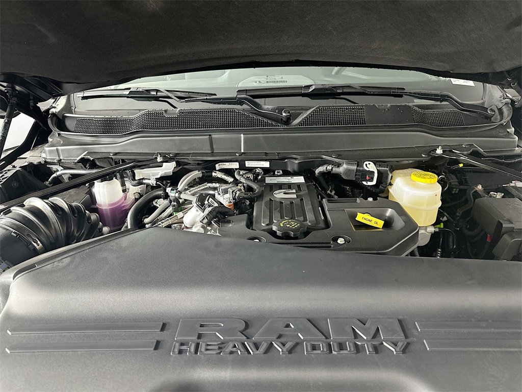 New 2025 RAM 3500 Laramie image 18