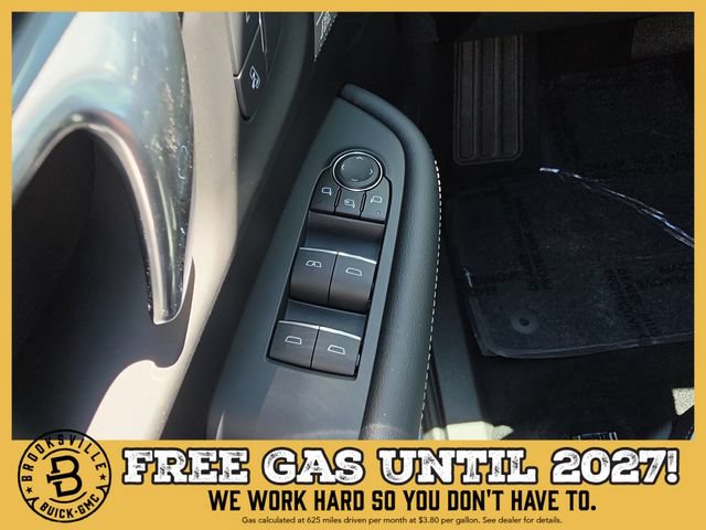 New 2027 Buick Enclave Avenir w/ LPO, Floor Liner Package FWD image 17