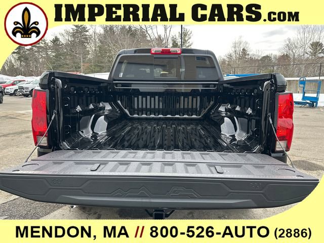 New 2026 Chevrolet Colorado Trail Boss w/ Midnight Edition image 11
